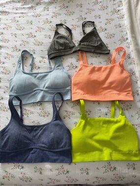 Assorted Pack of Sports Bras Lululemon, Aerie, Yogalicious